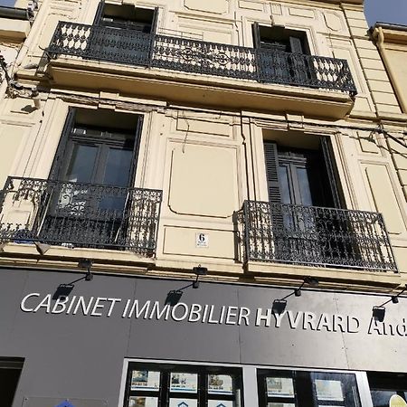 Saint-Chamond Aparthotel Exterior foto